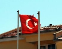 SAĞLIK OCAĞINDA BAYRAK AYIBI