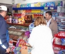 EDREMİT’TE BAKKAL VE MARKETLERE DENETİM