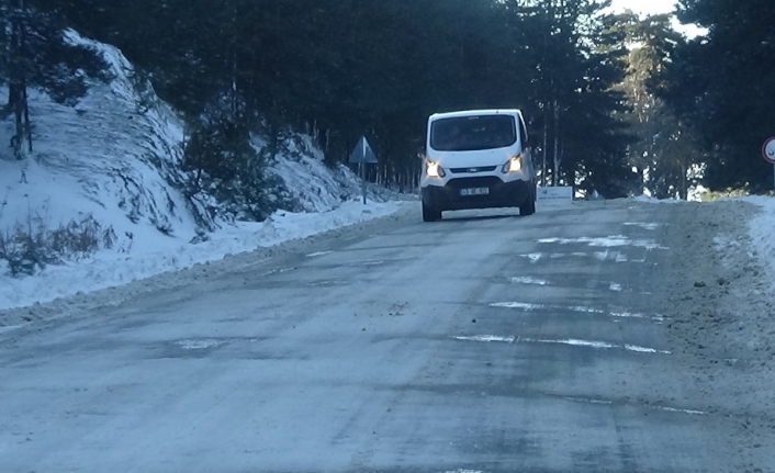 Buzlanma trafiği olumsuz etkiliyor