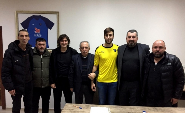 Karacabey Belediyespor’dan 4 tansfer