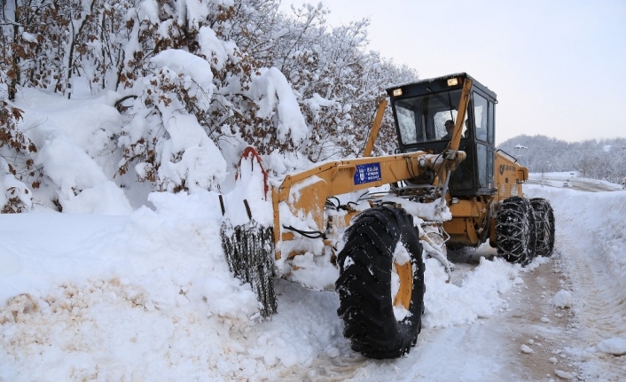 Karla mücadele sürüyor