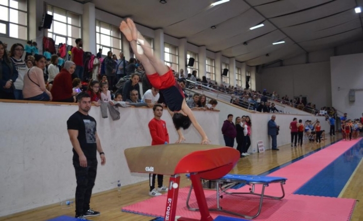 Karnelerini aldılar, spora koştular