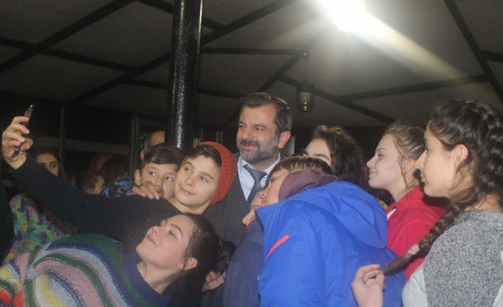 Makedon öğrenciler Adrenalin Park’ta kampa girdi