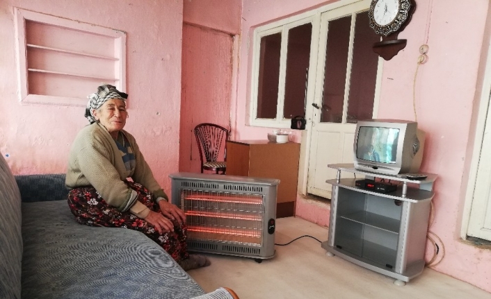 Ömriye Teyze’den ’mutluluğun fotoğrafı’