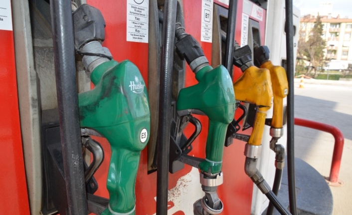 (Özel) Balıkesir’de akaryakıt istasyonuna ani baskın