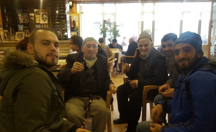 Tospa’dan huzurevi sakinlerine jest