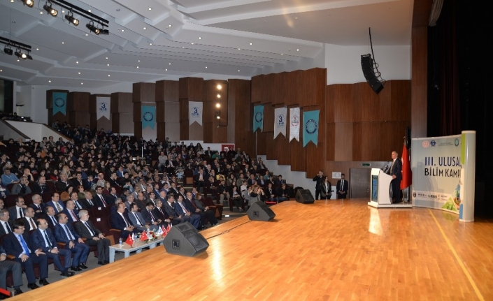 &quot;3. Ulusal Bilim Kampı&quot; Uludağ Üniversitesi’nde başladı