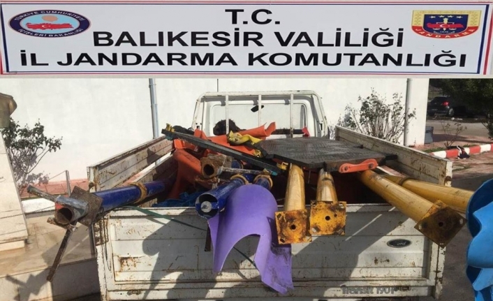 Balıkesir’de hırsızlık operasyonu 17 kişi yakalandı