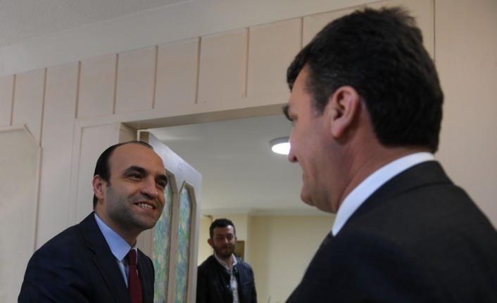 Başkan Dündar’dan MHP’ye ziyaret