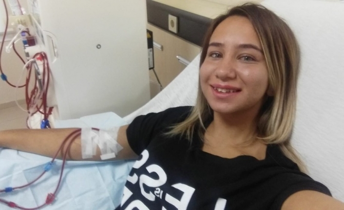 Böbrek hastası genç kızdan ‘otomatik organ bağışı kampanyası’
