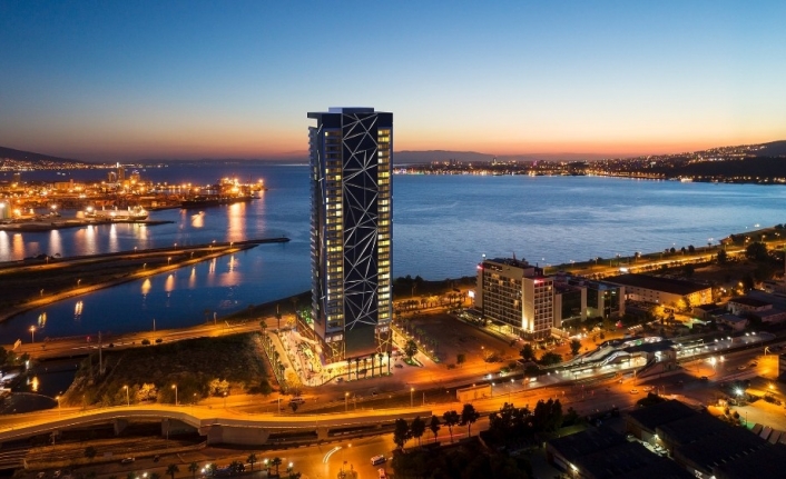 Güzel İzmir’in kalbinde denize sıfır yaşam