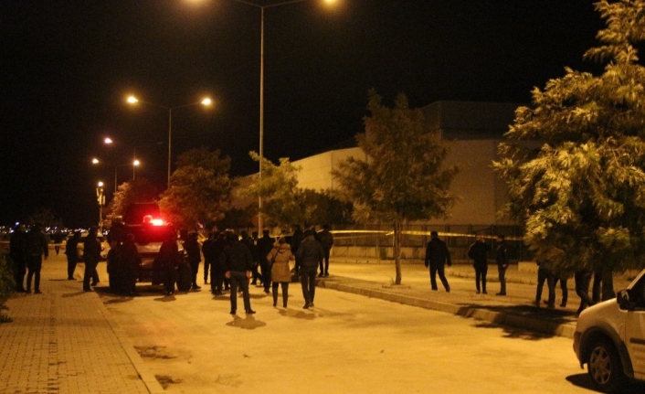 İzmir Atatürk Organize Sanayi Bölgesinde patlama