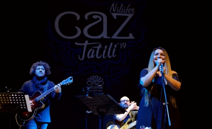 Jülide Özçelik’ten unutulmaz konser