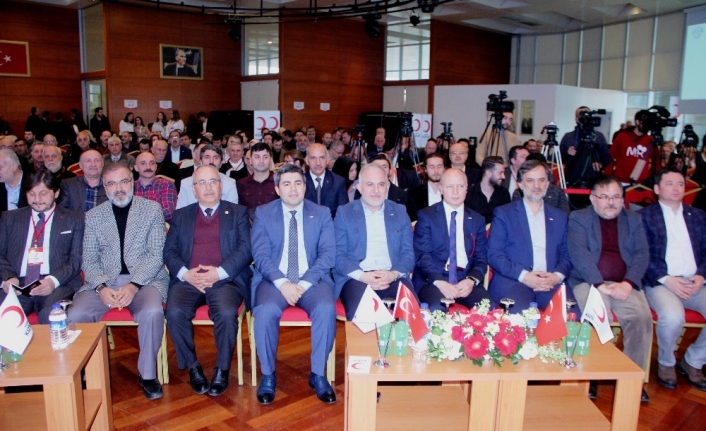 Kınık: “Dünyanın en fazla insanî yardım yapan ülkesiyiz”