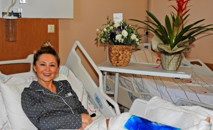 Şarkıcı Pınar Aylin hastaneden taburcu oldu: "Kafa üstü taşın üzerine uçtum"