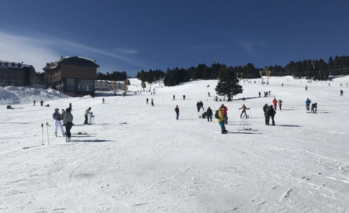 Uludağ’da hayat devam ediyor