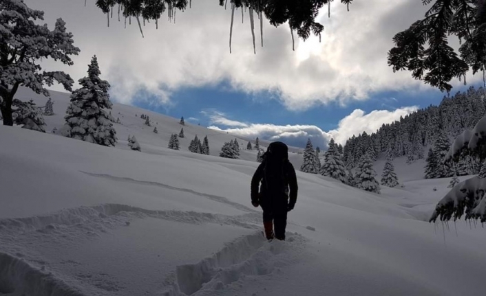 Uludağ’da kar kalınlığı 171 santimetreye ulaştı.