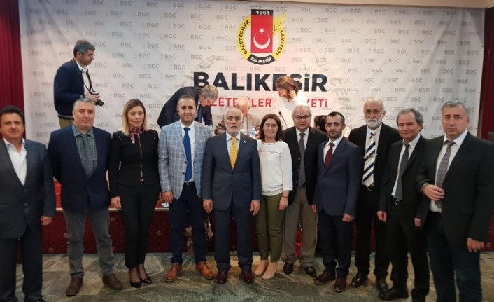 Balıkesir Gazeteciler Cemiyetinde Demir güven tazeledi