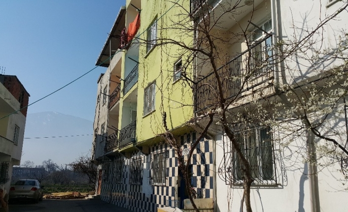 Balkondan düşen kadının kocası tutuklandı