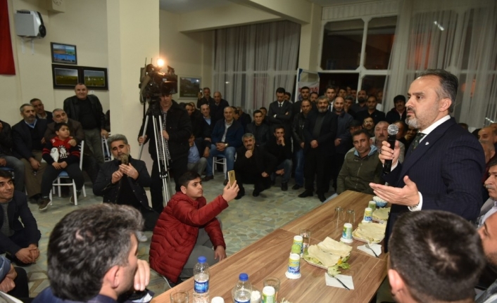 Başkan Aktaş’a şiir sürprizi