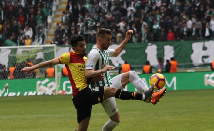 Göztepe ışığı yaktı