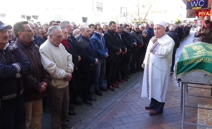 İnceoğlu son yolculuğuna uğurlandı