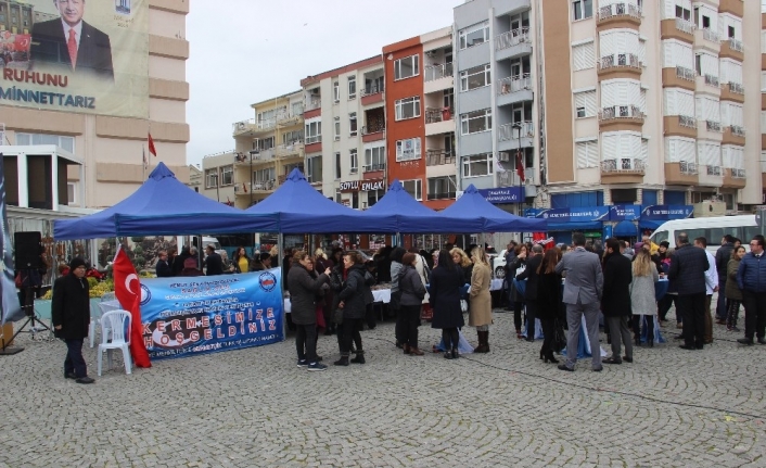 Mehmetçik Vakfı yararına kermes