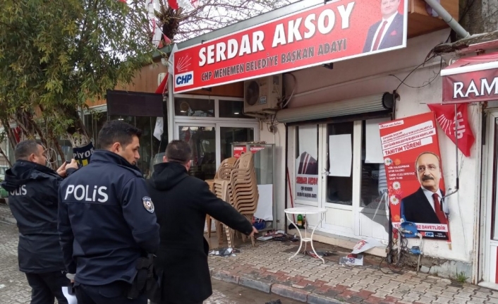 Menemen’de seçim ofisine saldırı