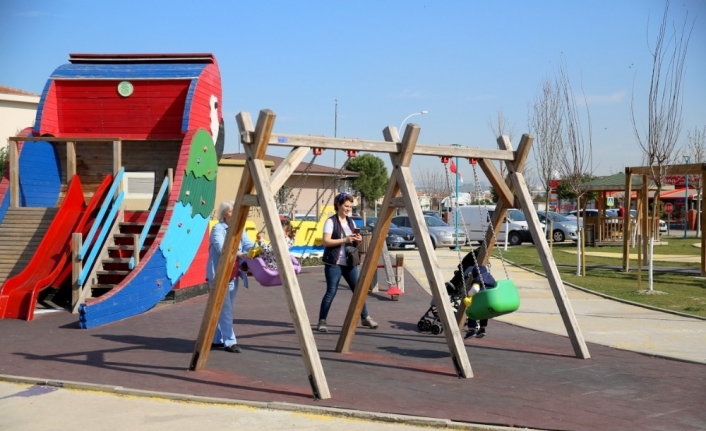Nilüfer’in parklarında çocuklar güvende