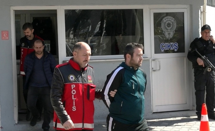 (Özel) ATM dolandırıcıları lokma hayrında yakalandı