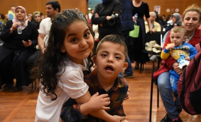 “Tıpkı sizin gibiyiz, + 1 farkla”