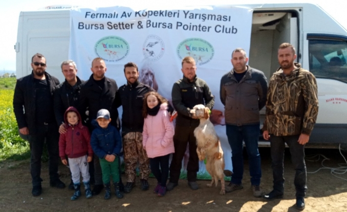 Avcılar ve köpekleri bu yarışmada bir araya geldi