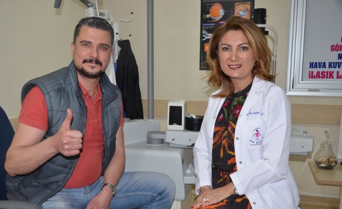 Batan kıymıkla görme kaybı yaşamıştı, 30 yıl sonra gelen mutluluk