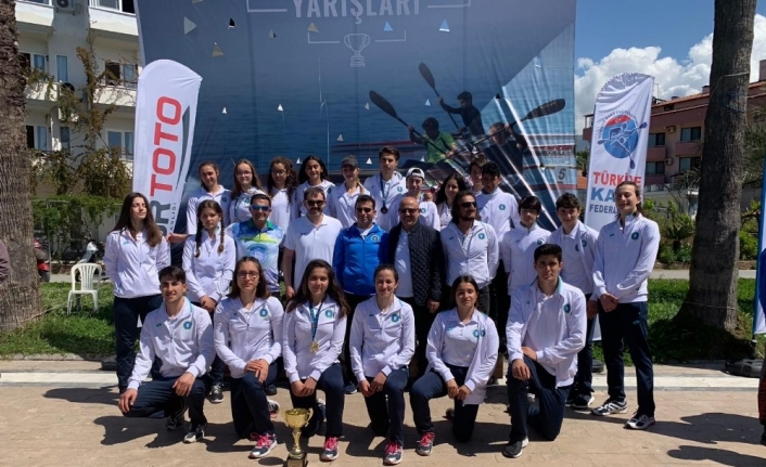 Bir şampiyonluk da kanoculardan