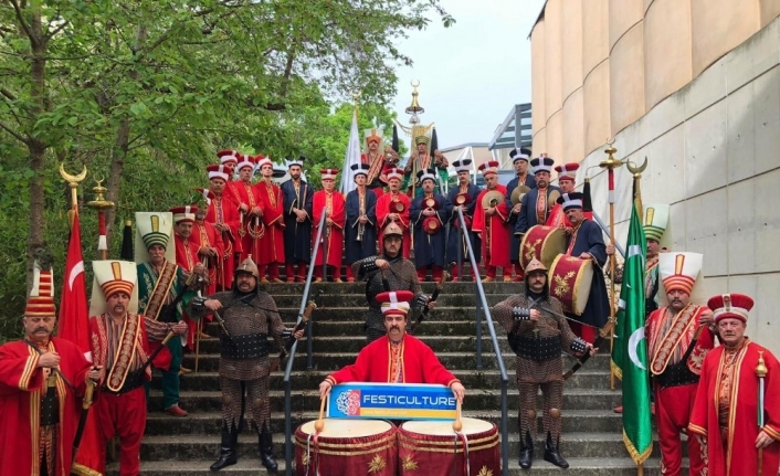 Bursa Mehter Takımı Fransa’yı fethetti
