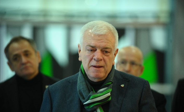 Bursaspor Kulübü’nün taşınmazları Başkan Ali Ay’a devredildi
