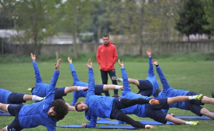 Güldüren: "Oynamayan oyunculara şans vereceğiz"