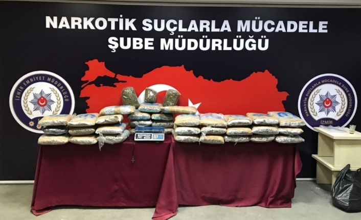 İstanbul-İzmir uyuşturucu hattına 3 sanığa hapis cezası