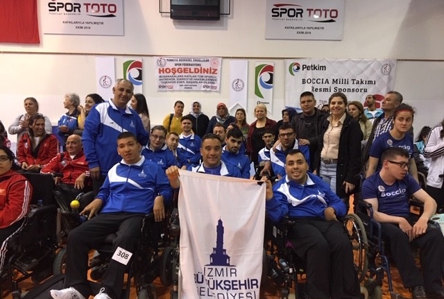 İzmir Büyükşehir Belediyespor’da boccia sevinci