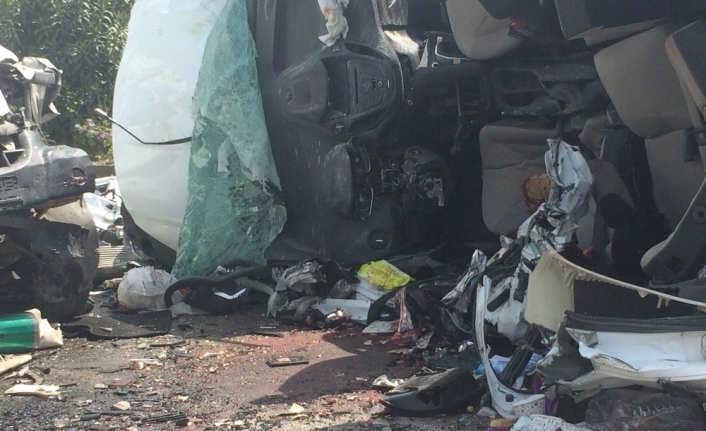 İzmir’de kaza yapan ailenin pikniğe gittiği ortaya çıktı