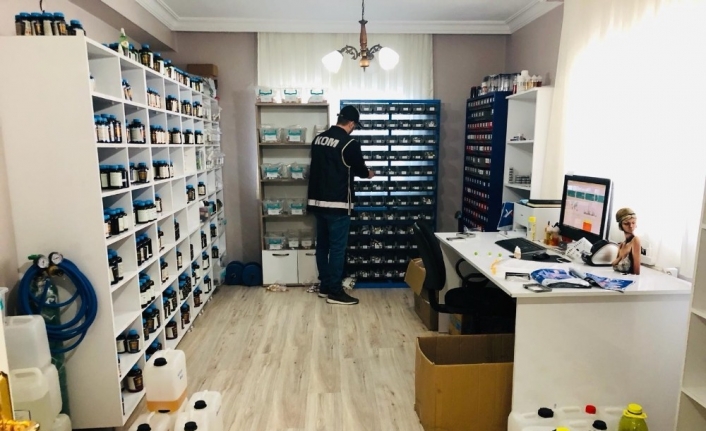 Lüks villaya sigara baskını