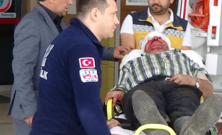 Odun keserken kanlar içerisinde kaldı