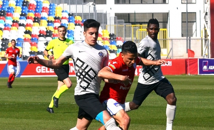Spor Toto 1. Lig: Altınordu: 0 - Osmanlıspor: 3