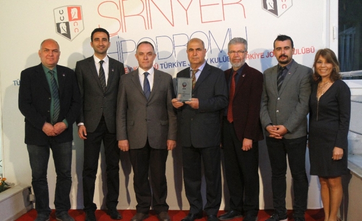 TSYD İzmir Koşusu Steel Runner’ın