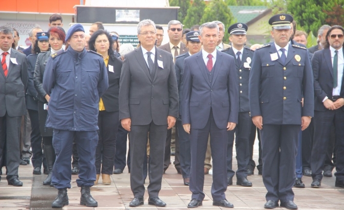 Türk Polis Teşkilatı’nın kuruluşunun 174. Yılı Edremit’te de kutlandı