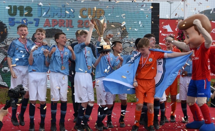 U12 İzmir Cup’a tam not
