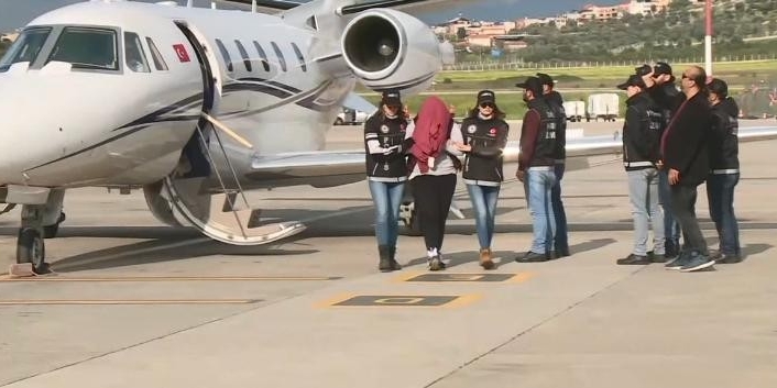 Uluslararası sularda yakalanan uyuşturucunun değeri 250 milyon lira