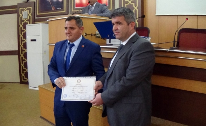 Yeni muhtar hayatının şokunu yaşadı