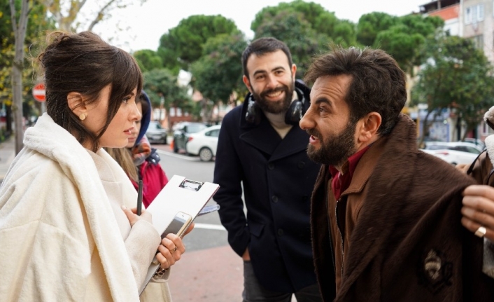 Aykut Enişte filmi İzmir galasıyla tüm Türkiye’de vizyona girecek