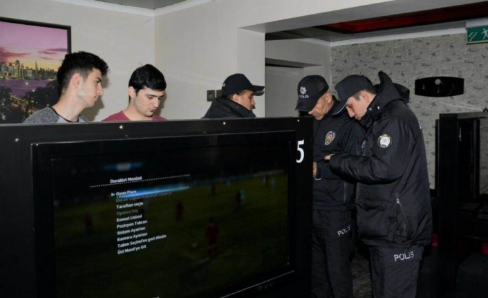 Balıkesir’de aranan 17 kişi yakalandı